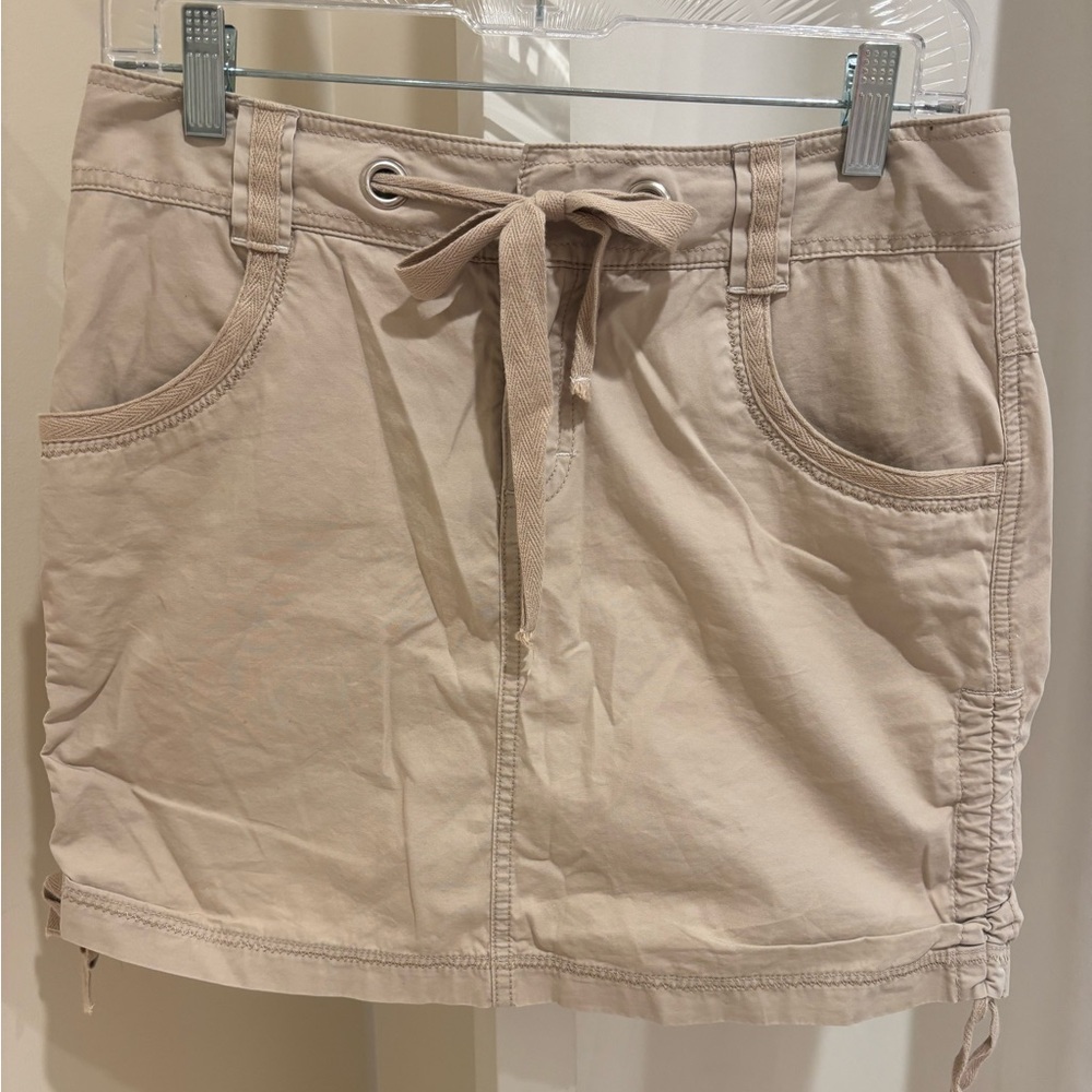 North Face KhakiTan Skirt with Tie Waist Drawstring